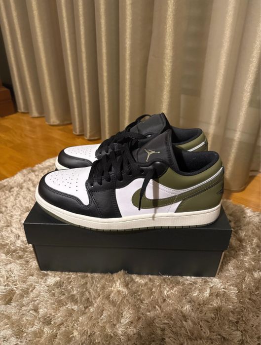Air Jordan 1 Low Olive