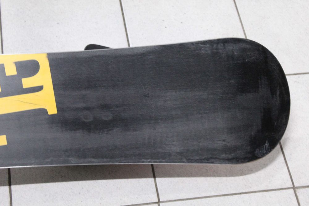 Deska Snowboard Elan RS 135 cm + Wiązania Nowe