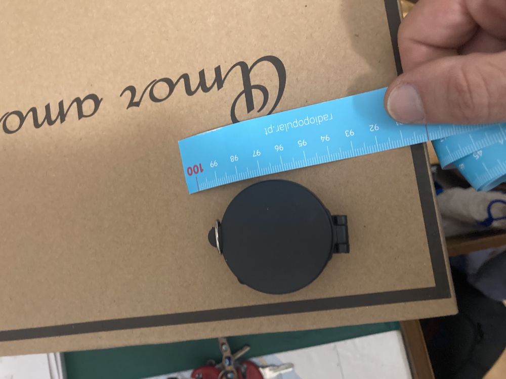 Bússola fixador quadros poupa senhorios porta canetas