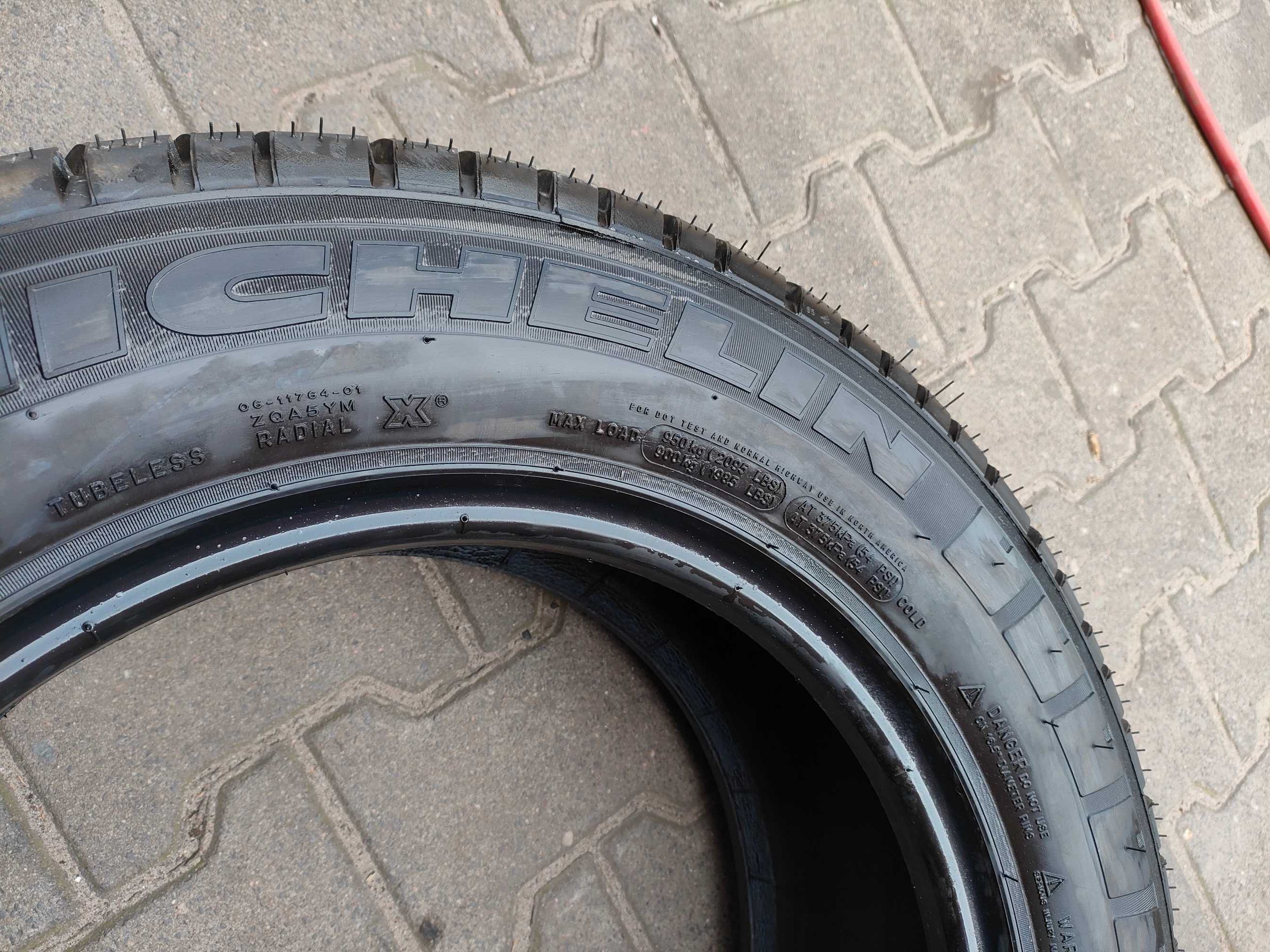 Michelin  Agilis 51 215/65/16 c kpl