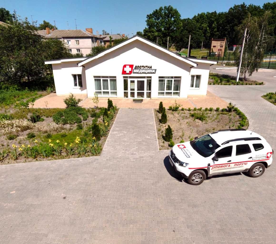 Продаж ділянки 12 соток під забудову  с. Іванковичі. Центр села.