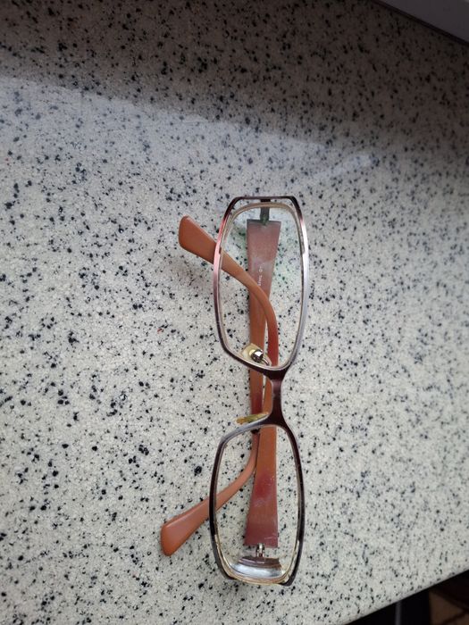 Okulary , oprawki do okularów.  Stan bardzo dobry 3 sztuki.