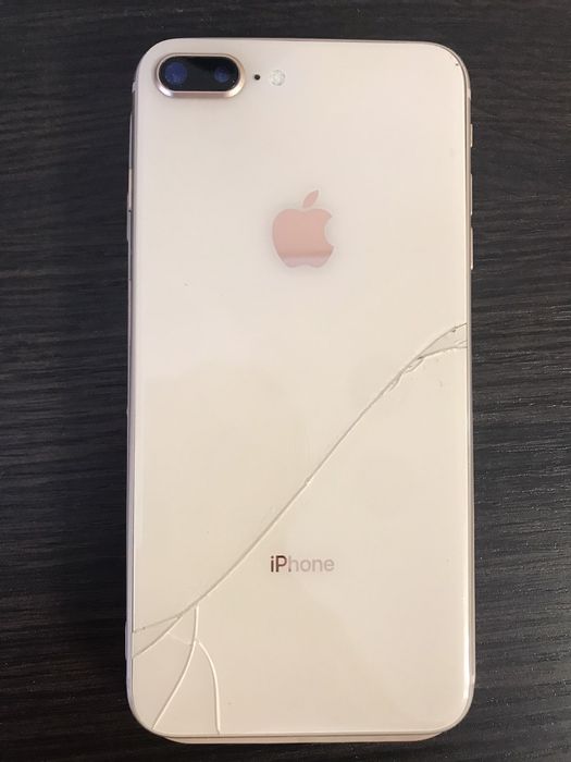 Айфон 8 плюс на 64 гб