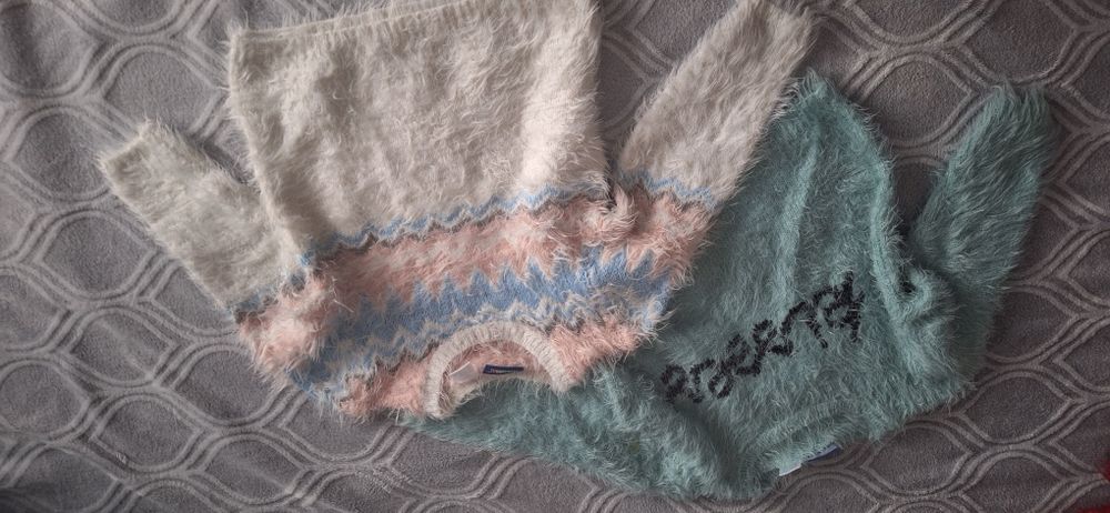 Bluzki ciepłe święta rozm 86/92.    /127/