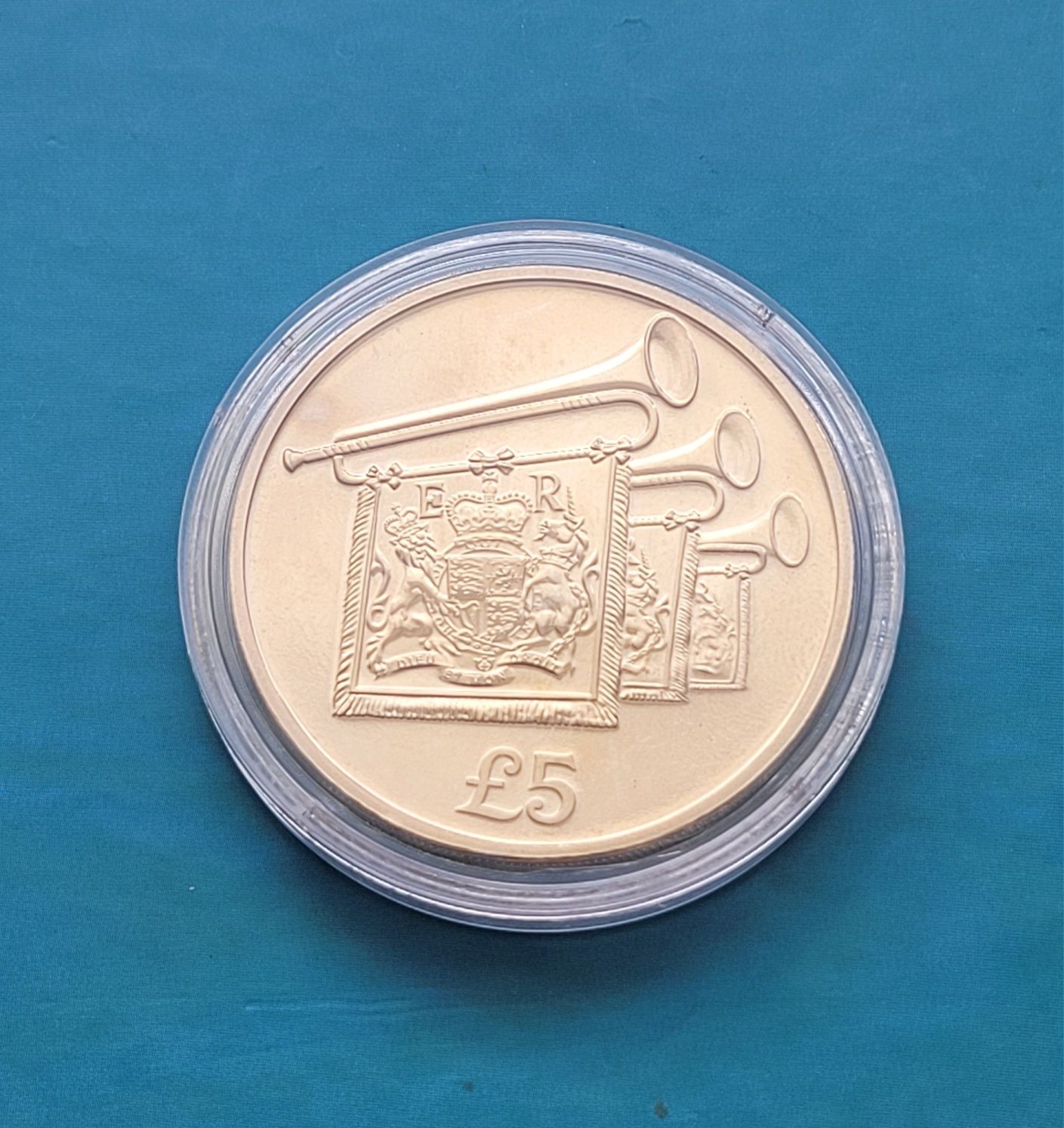 Moneta 5 funtów 2012 - 60ta rocznica wstąpienia na tron Elizabeth II