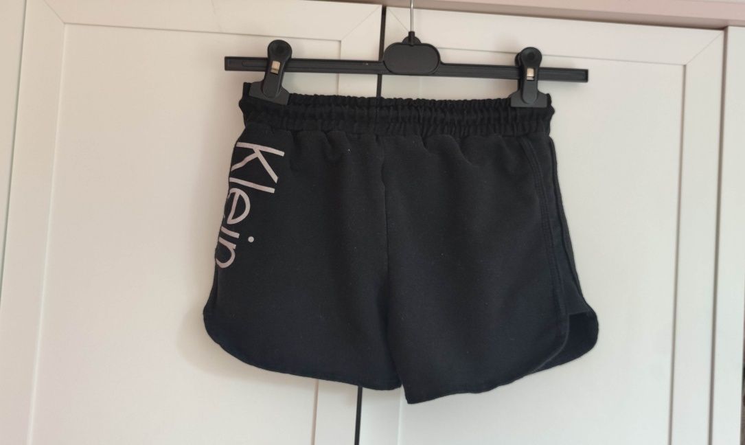 Spodenki dresowe szorty damskie czarne Calvin Klein r. M/L