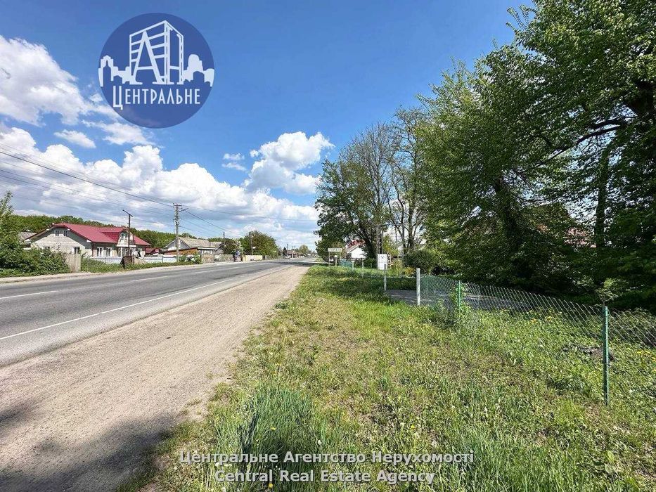 Продаж ділянки понад 13 сот. комерційного призначення. З булівлею.