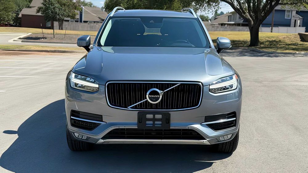 Volvo XC90      2016