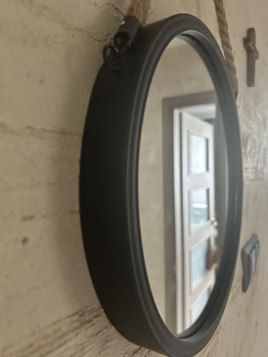 OKAZJA! Lustro wiszace 30 cm, czarna metalowa rama