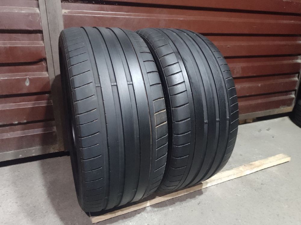 Резина Шини 235 40 R18 Dunlop Sport Maxx