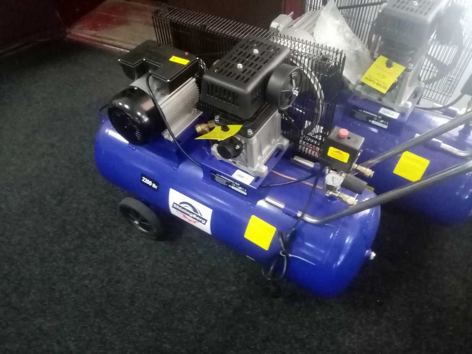 Компрессор поршневой (воздушный) 100 л, 353 л/мин, 220/380 В