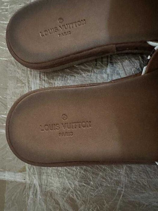 Louis vuitton шлёпанцы р. 38