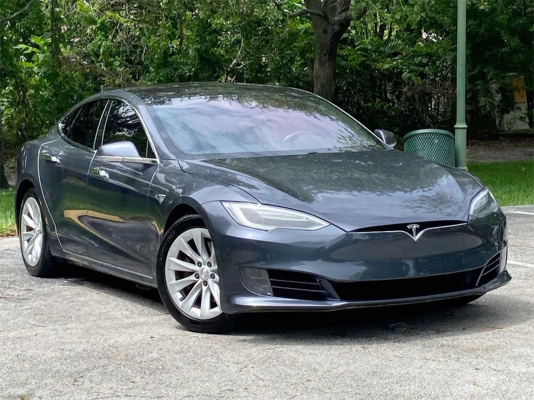 2017 Tesla Model S 75
