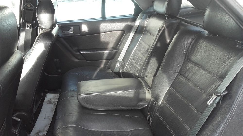 Alfa Romeo 155 - peças.