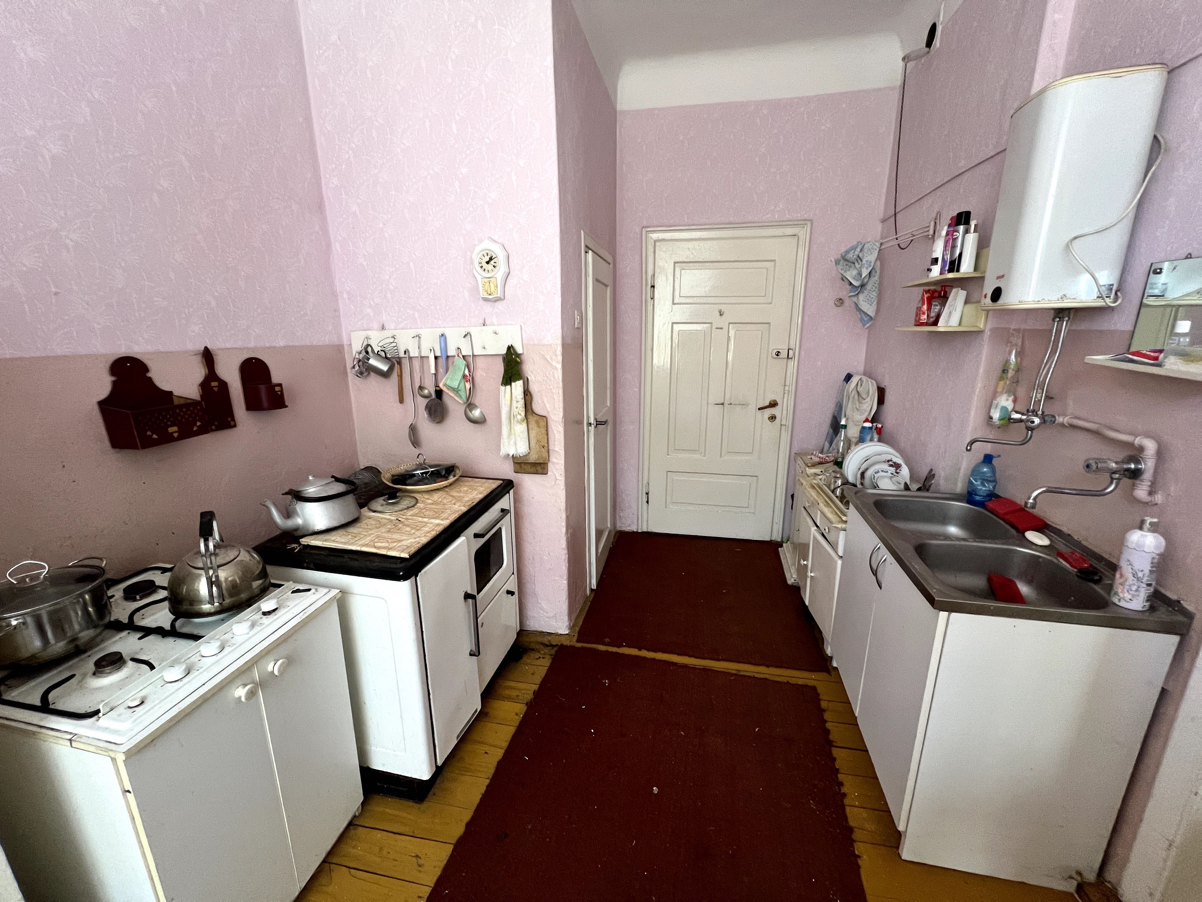 Dom 74 m² z budynkiem gosp. i ogrodem