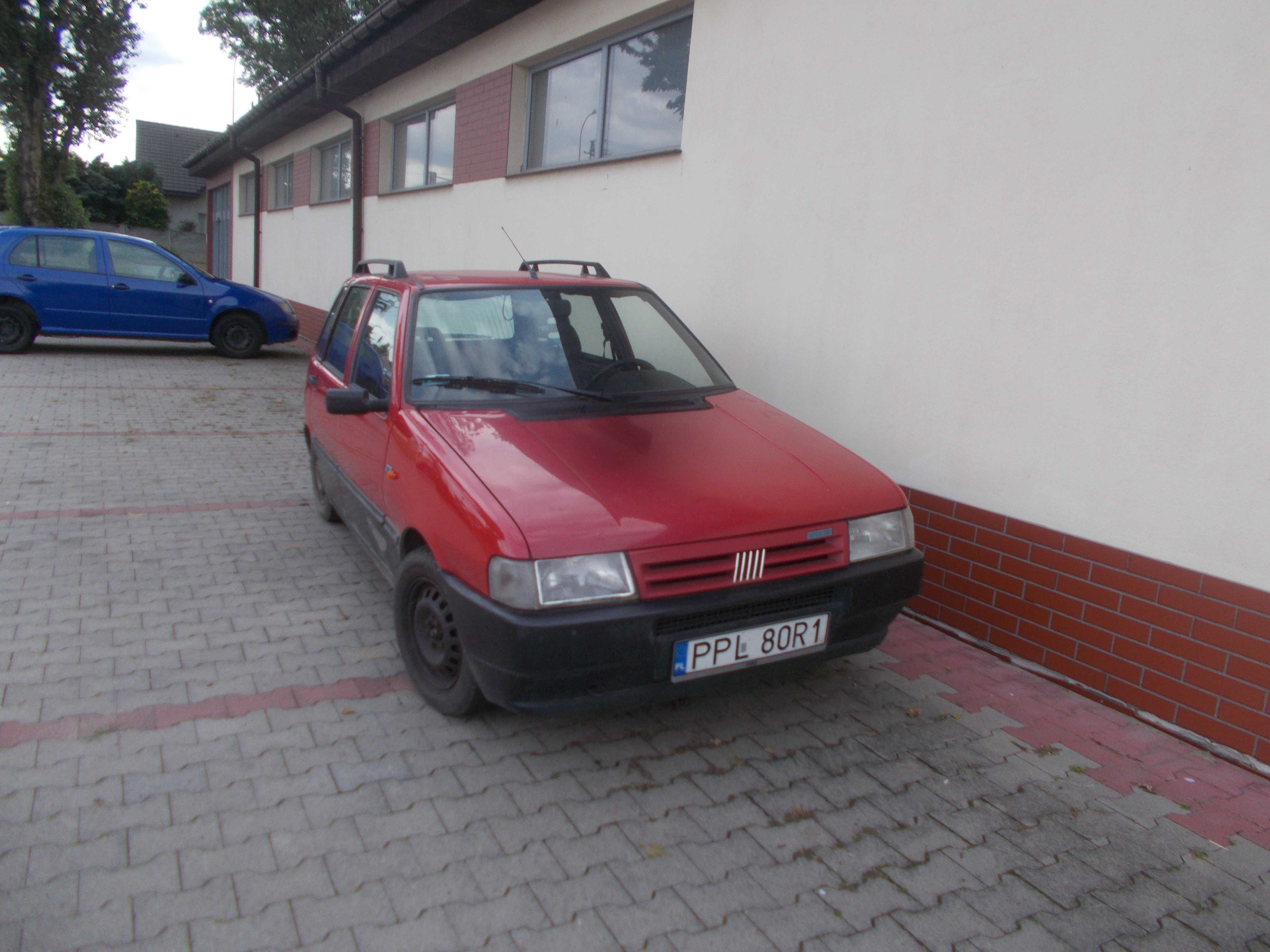 Tylna klapa bagażnika Fiat Uno demontaż