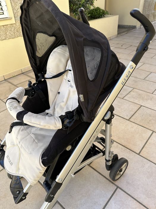 Vendo carro de passeio, bebe confort , com protecao sol