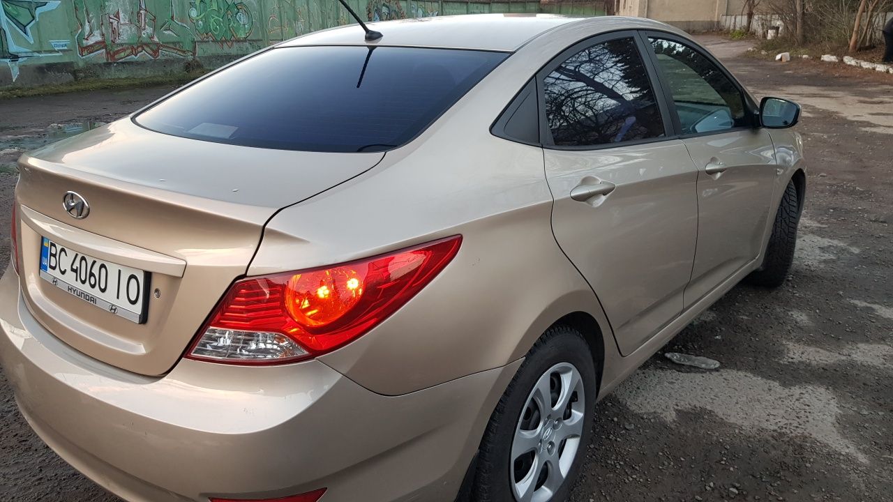 Hyunbai Accent 1.4 2012 рік