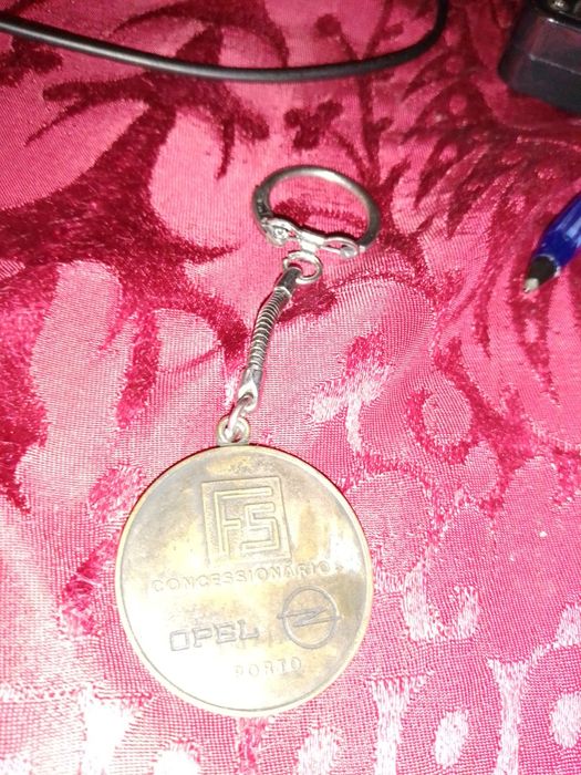 Porta chaves Opel-FS/Capicornio Vintage - 8E - Casaco Bebé-2E Desde2E.