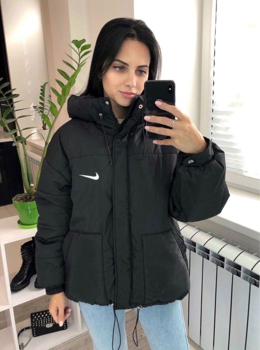 Жіноча куртка Nike, Теплий пуховик найк, Куртка nike з капюшоном