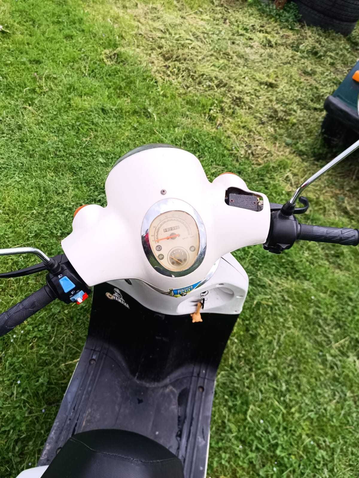 Продам скутер Yamaha