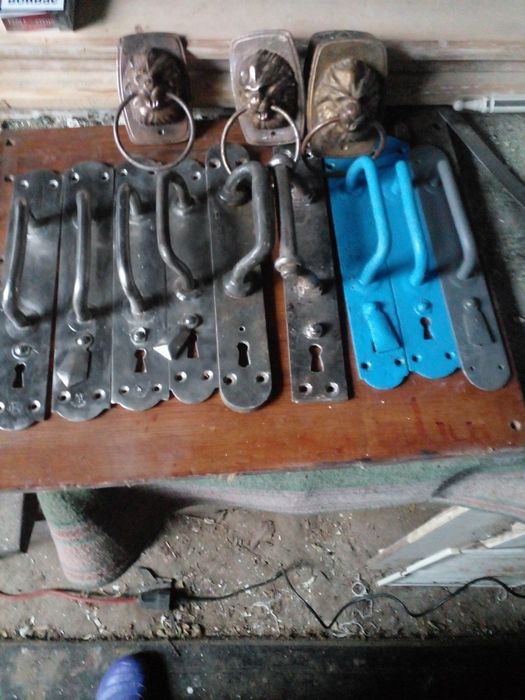 Ручка дверная металлическая большая для массивных дверей