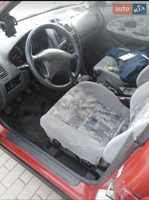 Mitsubishi carisma