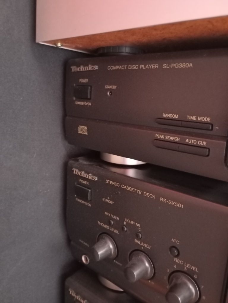 Technics plus zestaw głośników 5+1