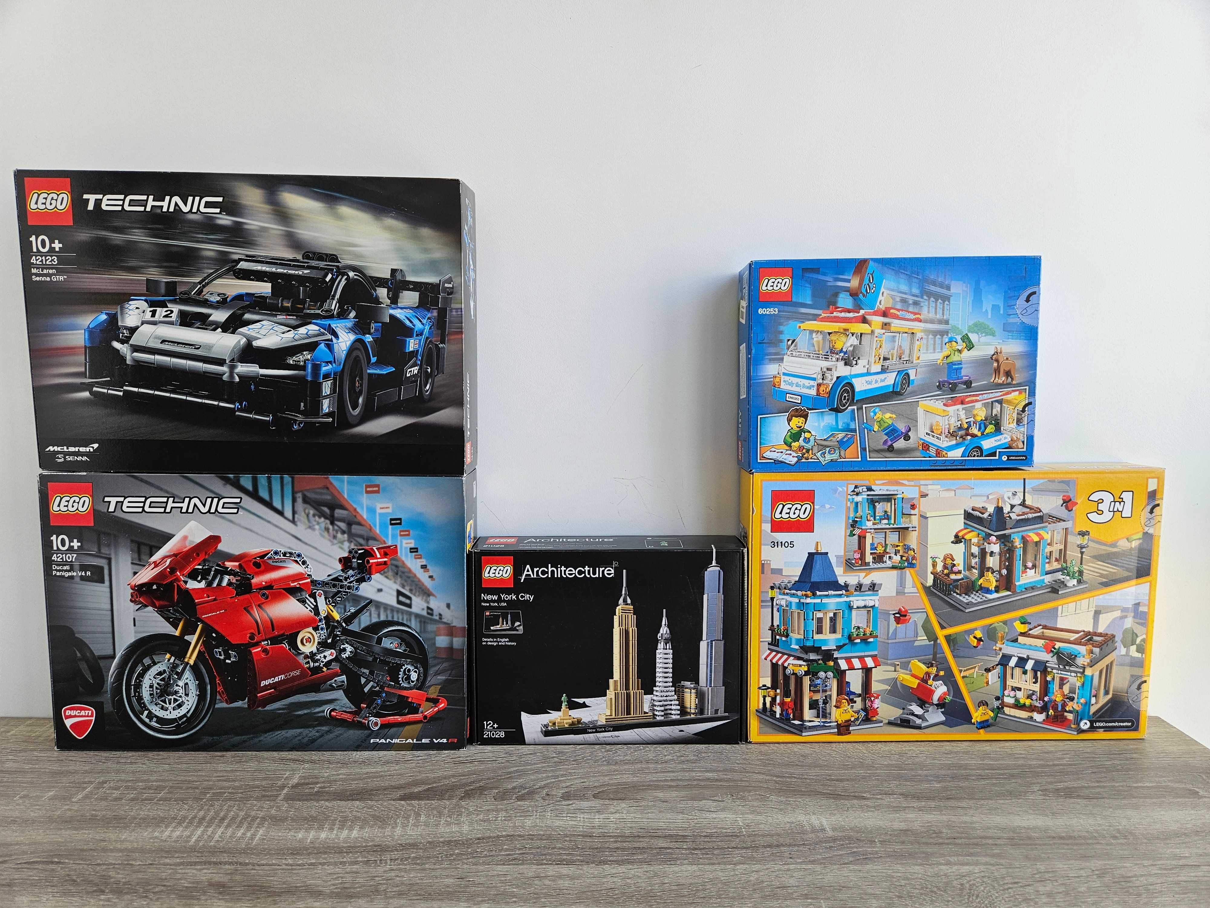 LEGO Technic Ducati Panigale V4 R в ідеальному стані