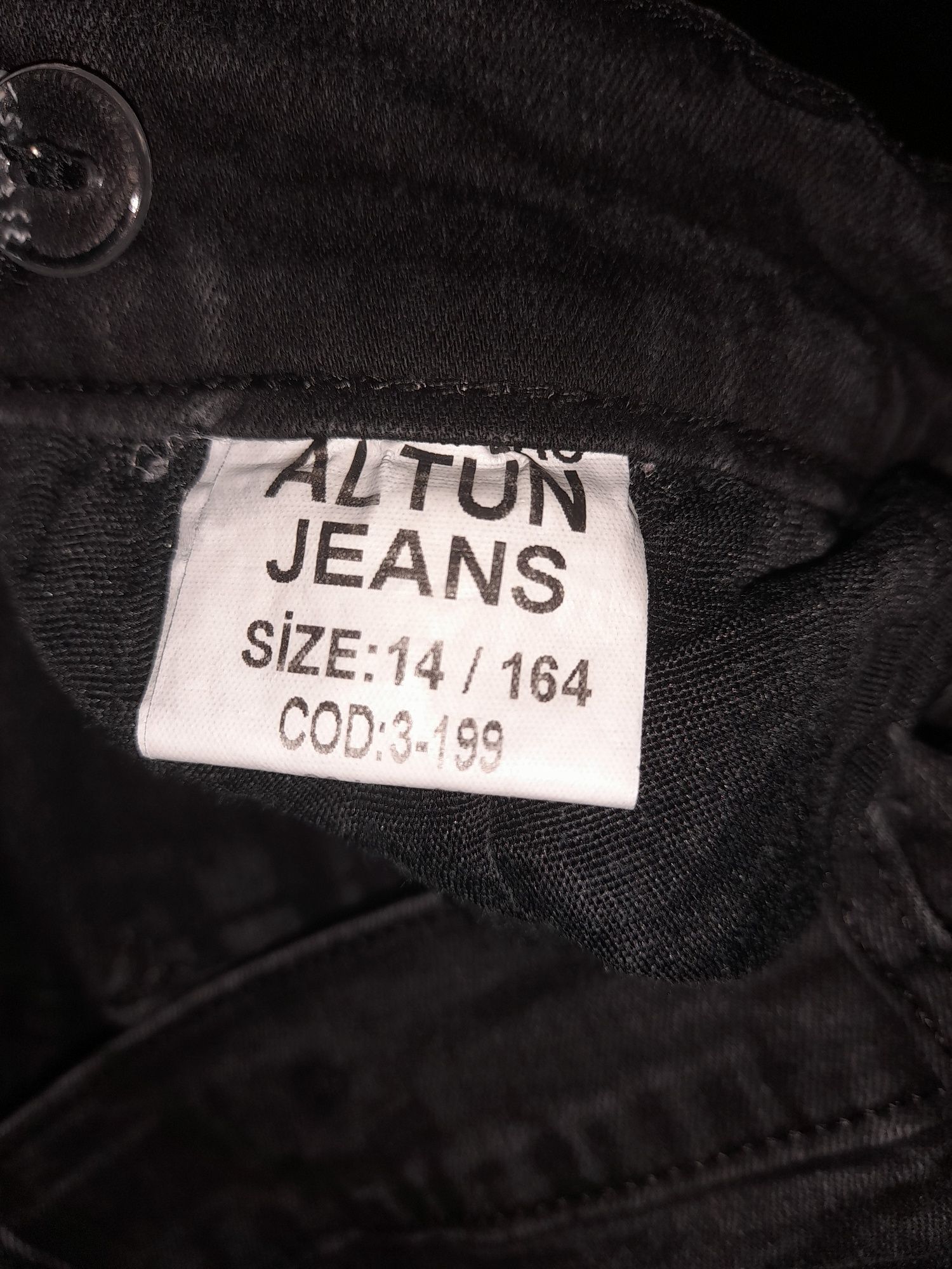 Продам джинси Турецькі на 164 см