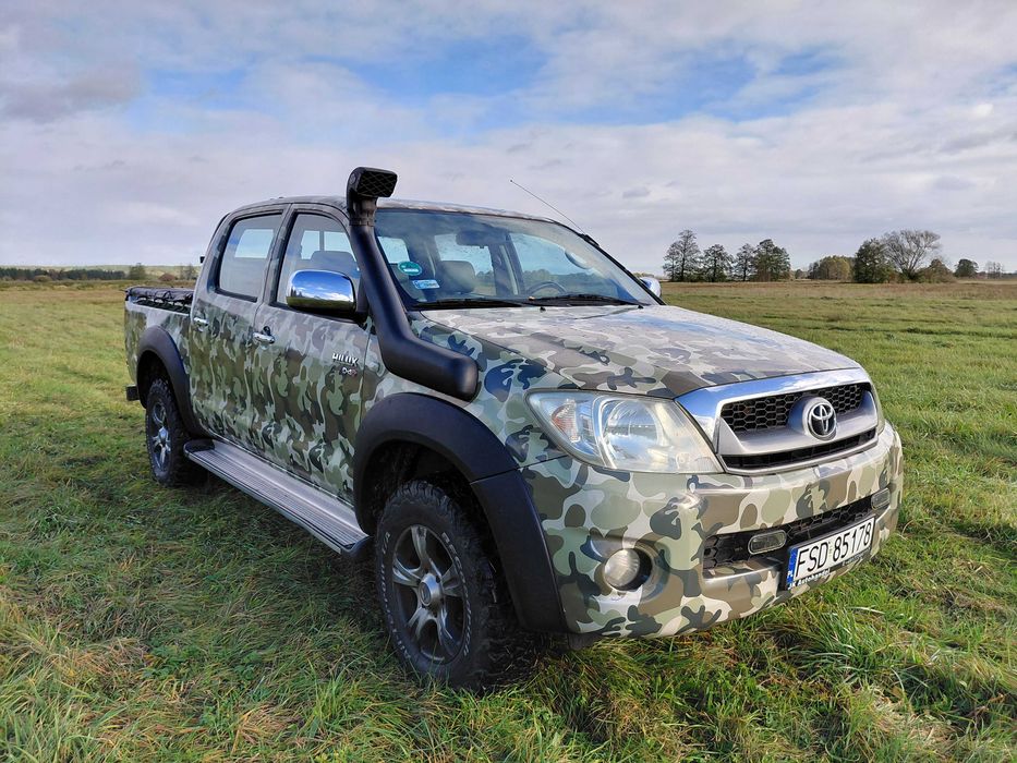 Toyota Hilux 2,5 D-4D Super Stan!
