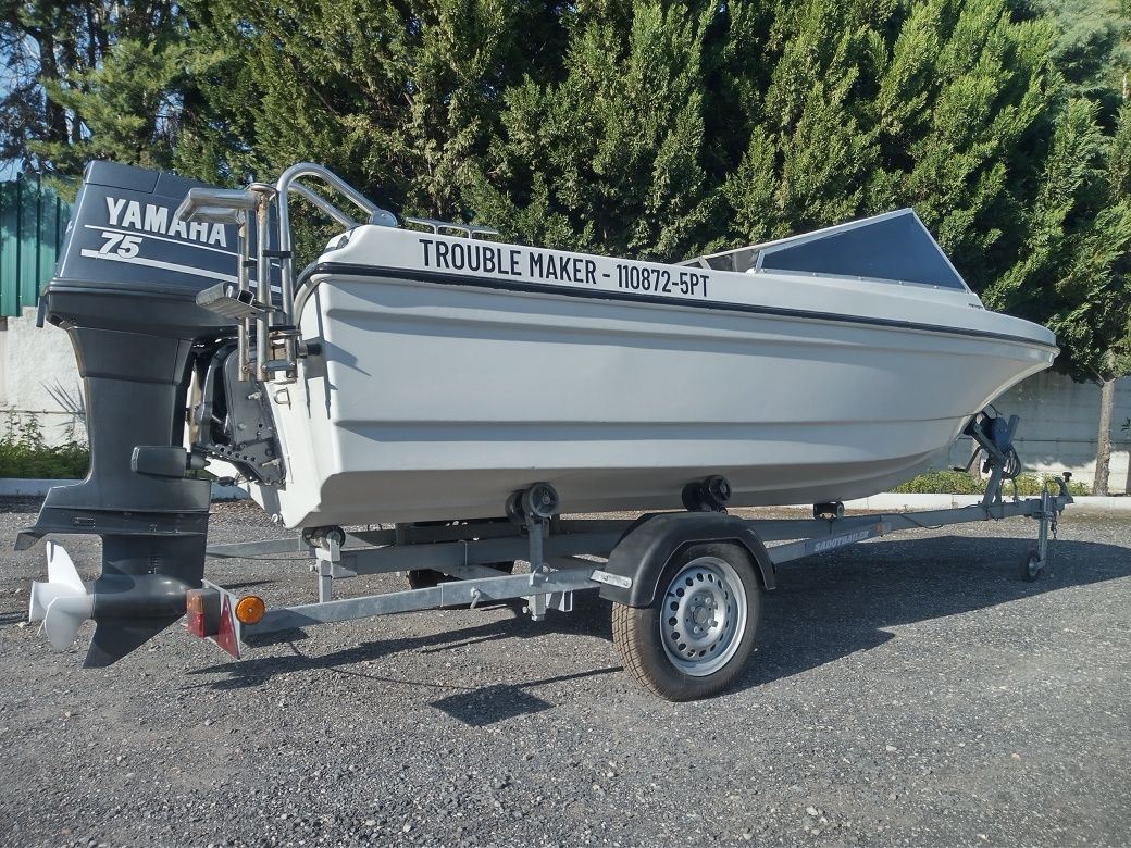 Barco Rocca Mirage 4.50 / Yamaha 75 enduro 2 tempos