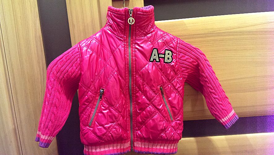 Нарядный реглан кофта на принцессу с стразиками на 1,5-2 года