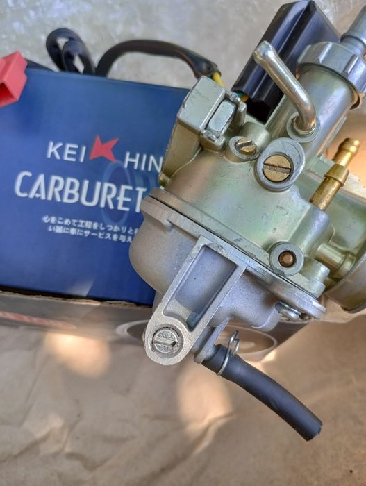 Шпильки глушителя.запчасти Дио 27