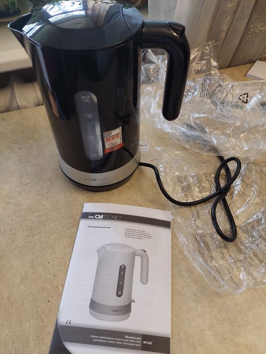 Электрочайник дисковый Clatronic WK 3452