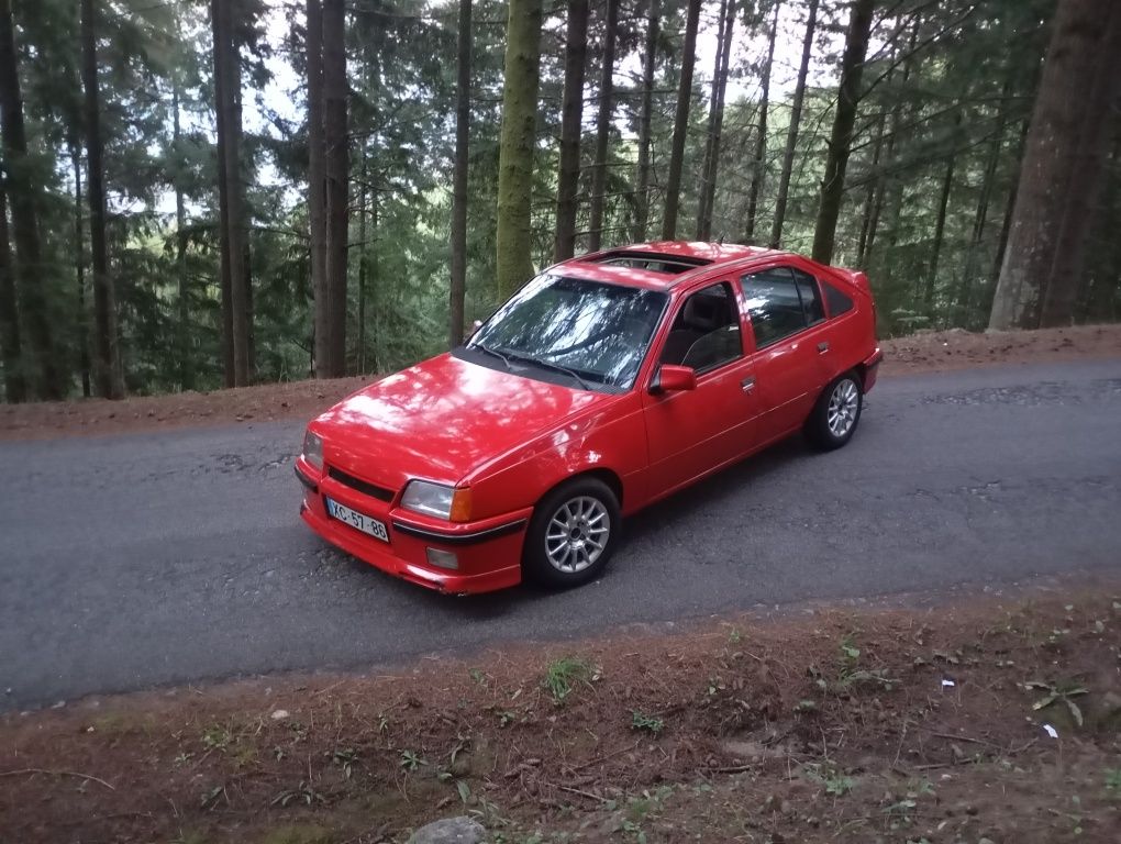 Opel Kadett E 1.4