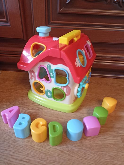 Сортер будинок. Розвиваюча іграшка Limo Toy чудо-будиночок