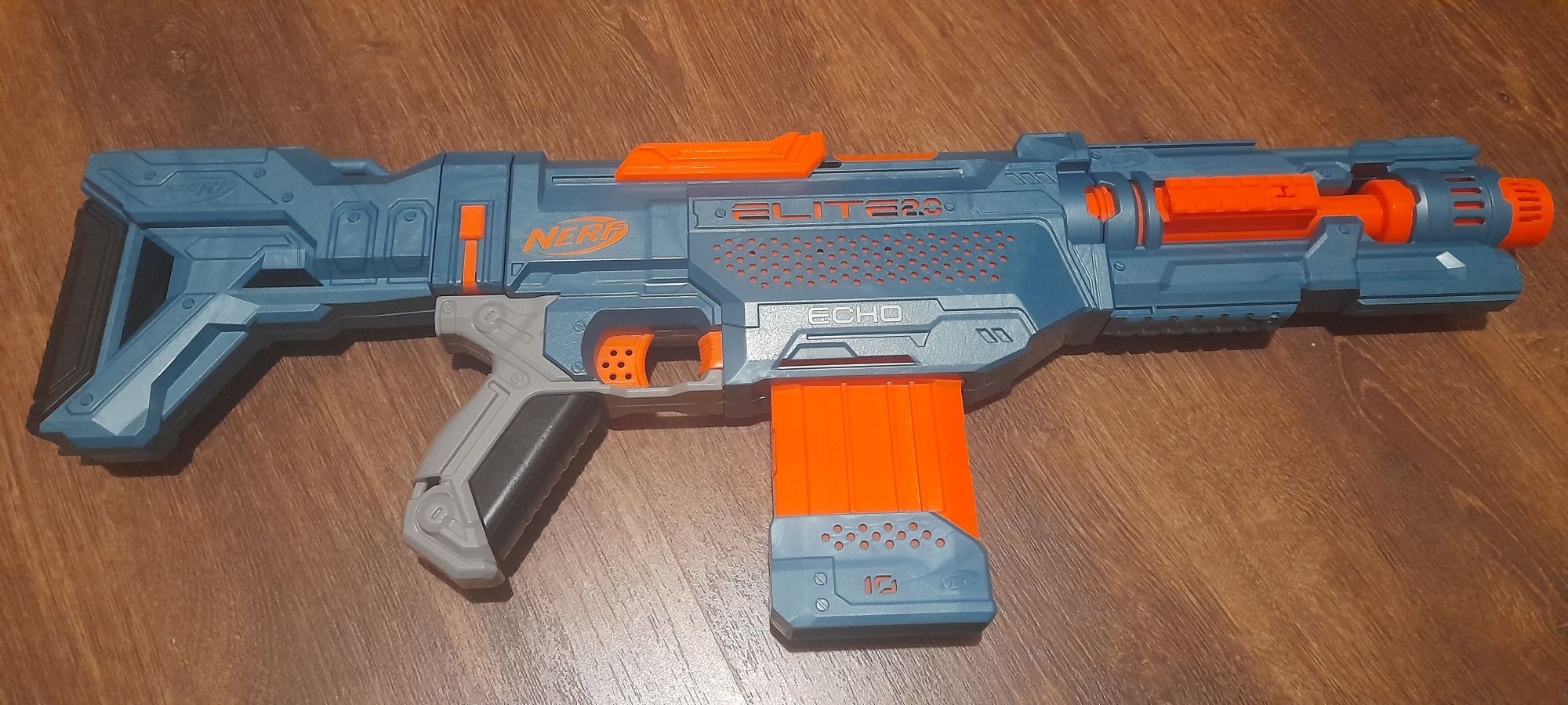 Бластери Nerf різні