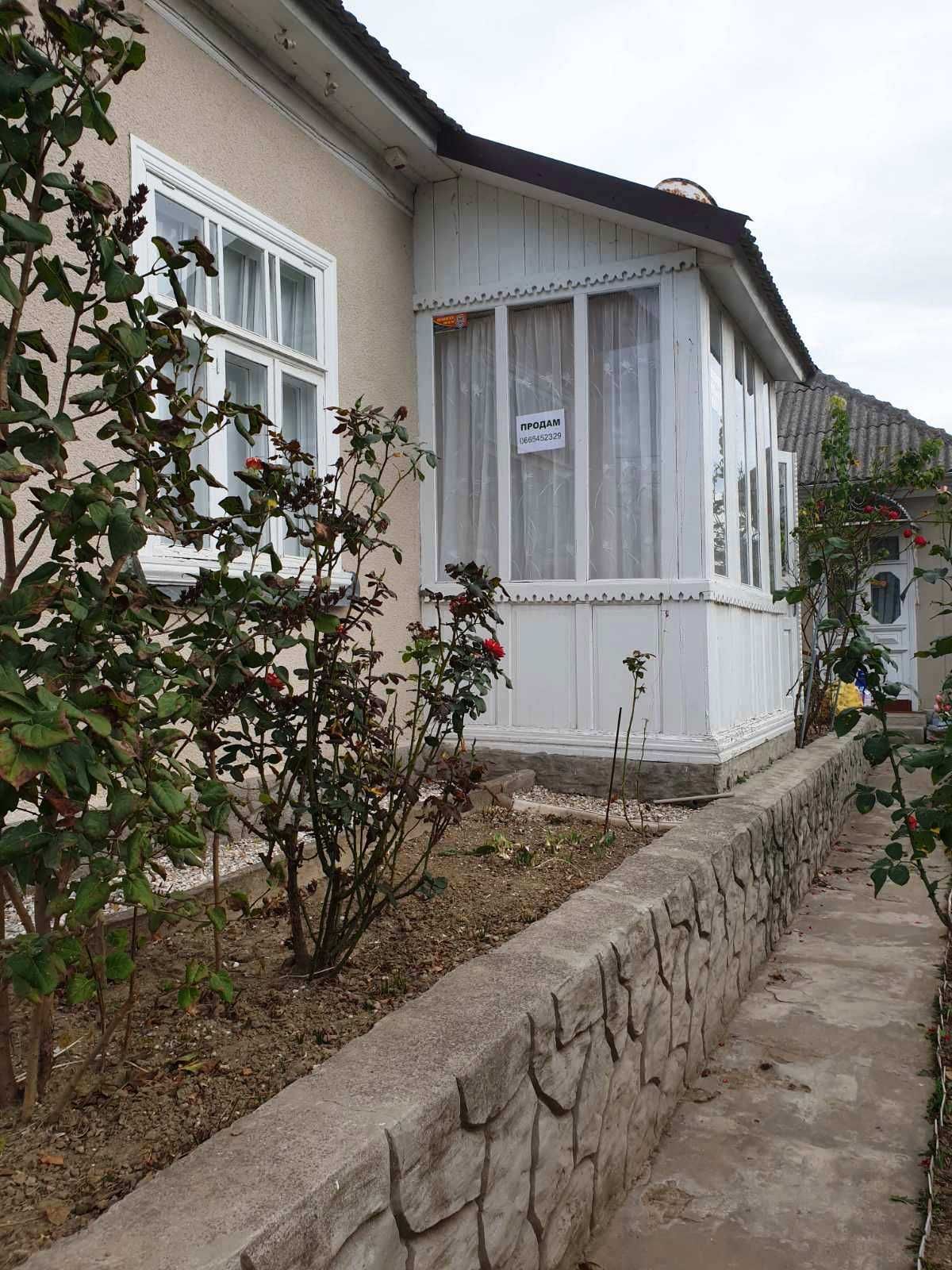 Добротных 2 дома на одном участке в г.ВИЛКОВО