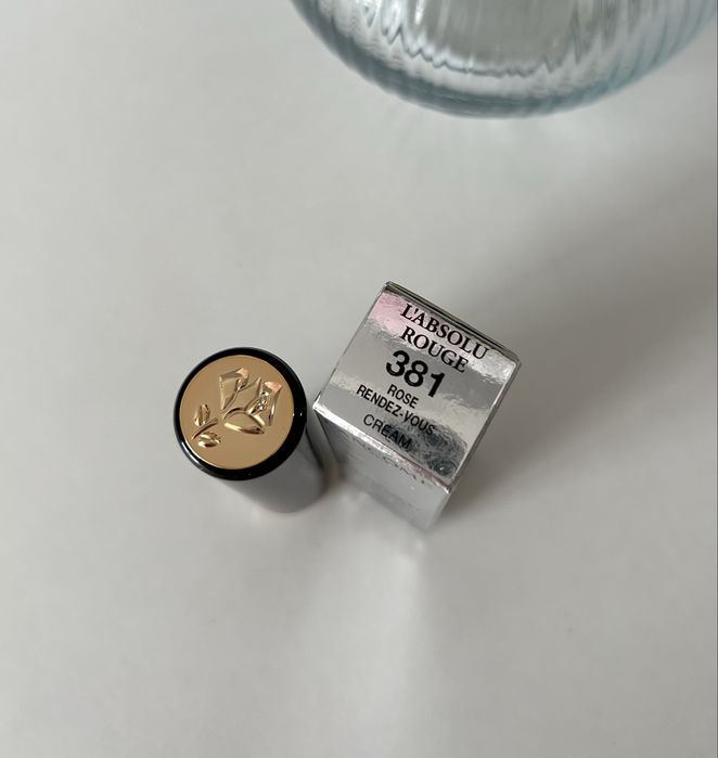 Lancôme L’absolu Rouge szminka kolor 381 Rose Rendez Vous NOWA
