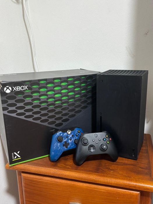 Xbox series X com fatura e garantia de 3 anos!