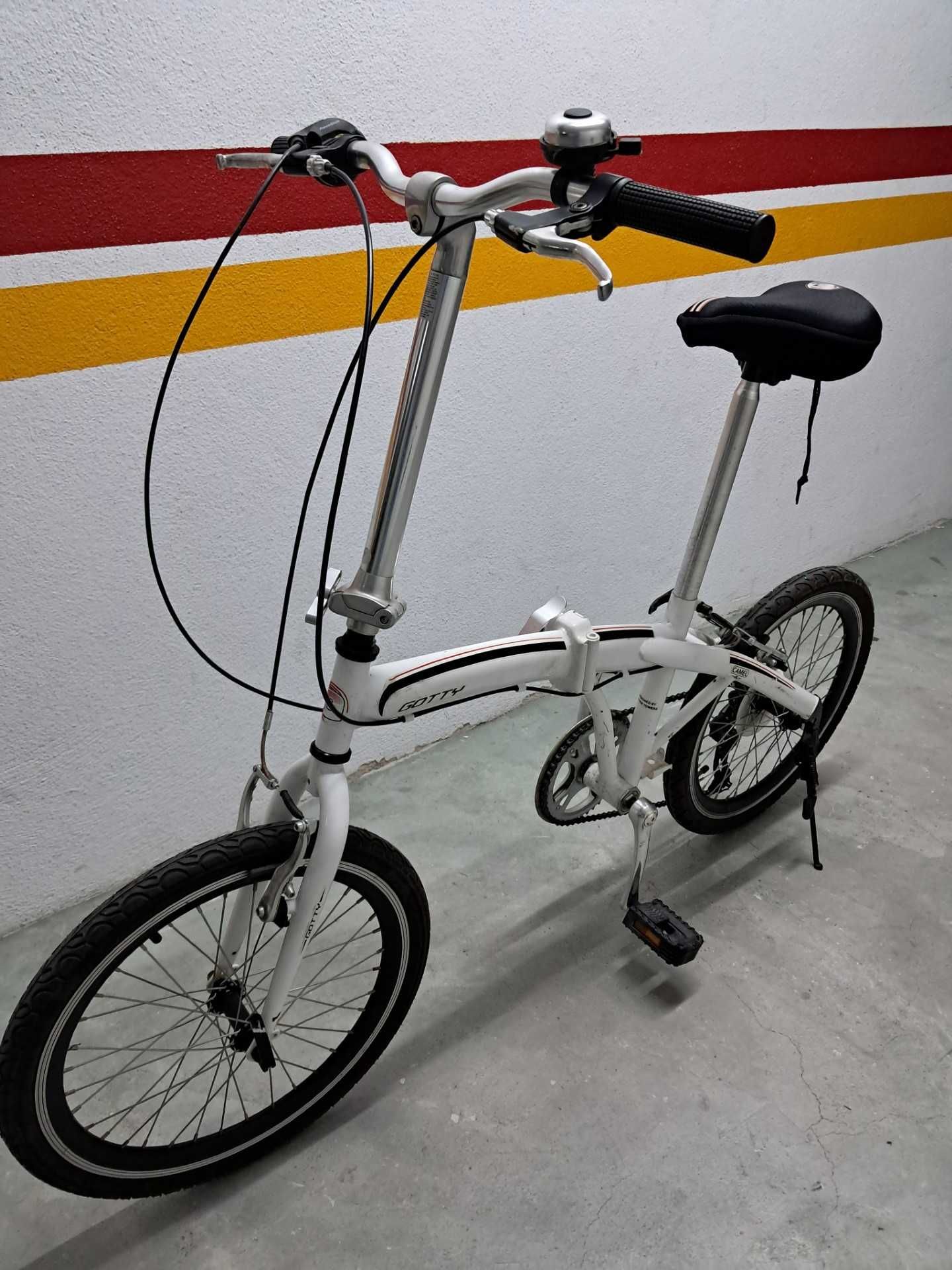 Bicicleta dobrável / desdobrável em muito bom estado