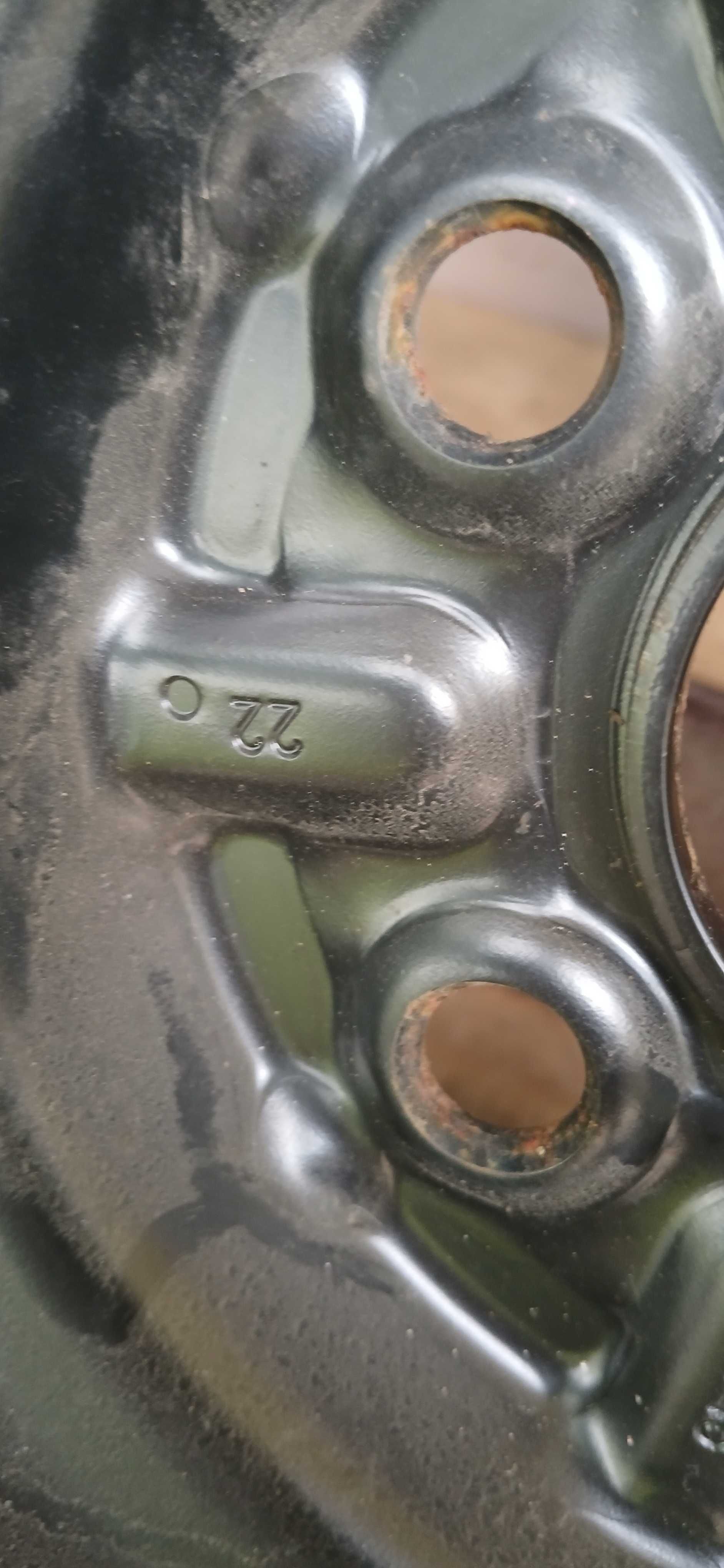 Felga stalowa z oponą 6 1/2jx16h2 et45