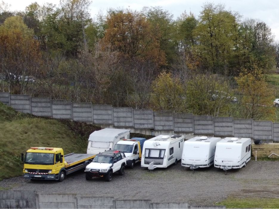Parking Kampery Przyczepy łodzie Samochody i inne Kraków Cechowa