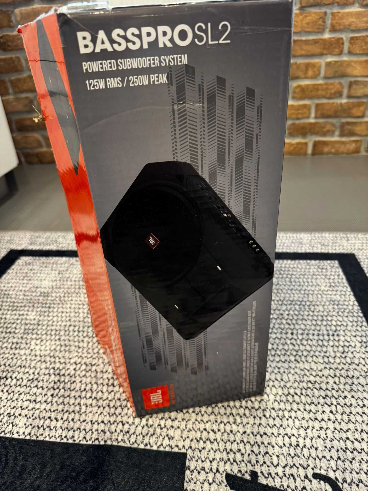 Samochodowy subwoofer aktywny JBL SUBBPSL2