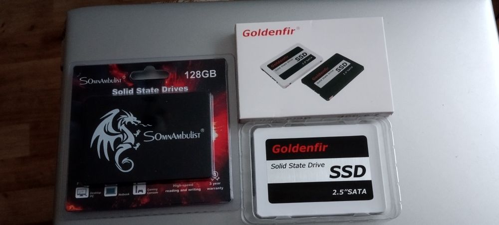 Zestaw dwóch nowych dysków SSD. 128GB X2. Nowe.
