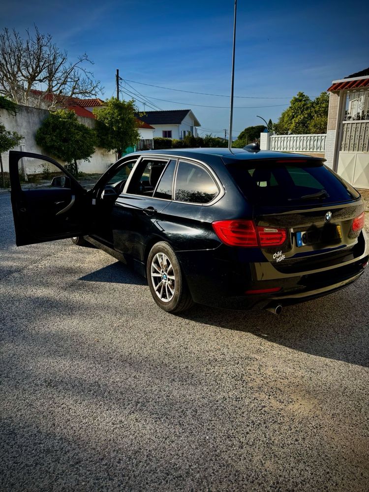 BMW 318D Touring 2.0 Diesel 143cv 2013