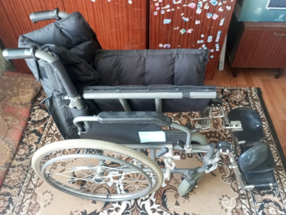 Візок інвалідний