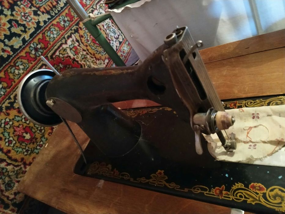 Станина к швейной машине.