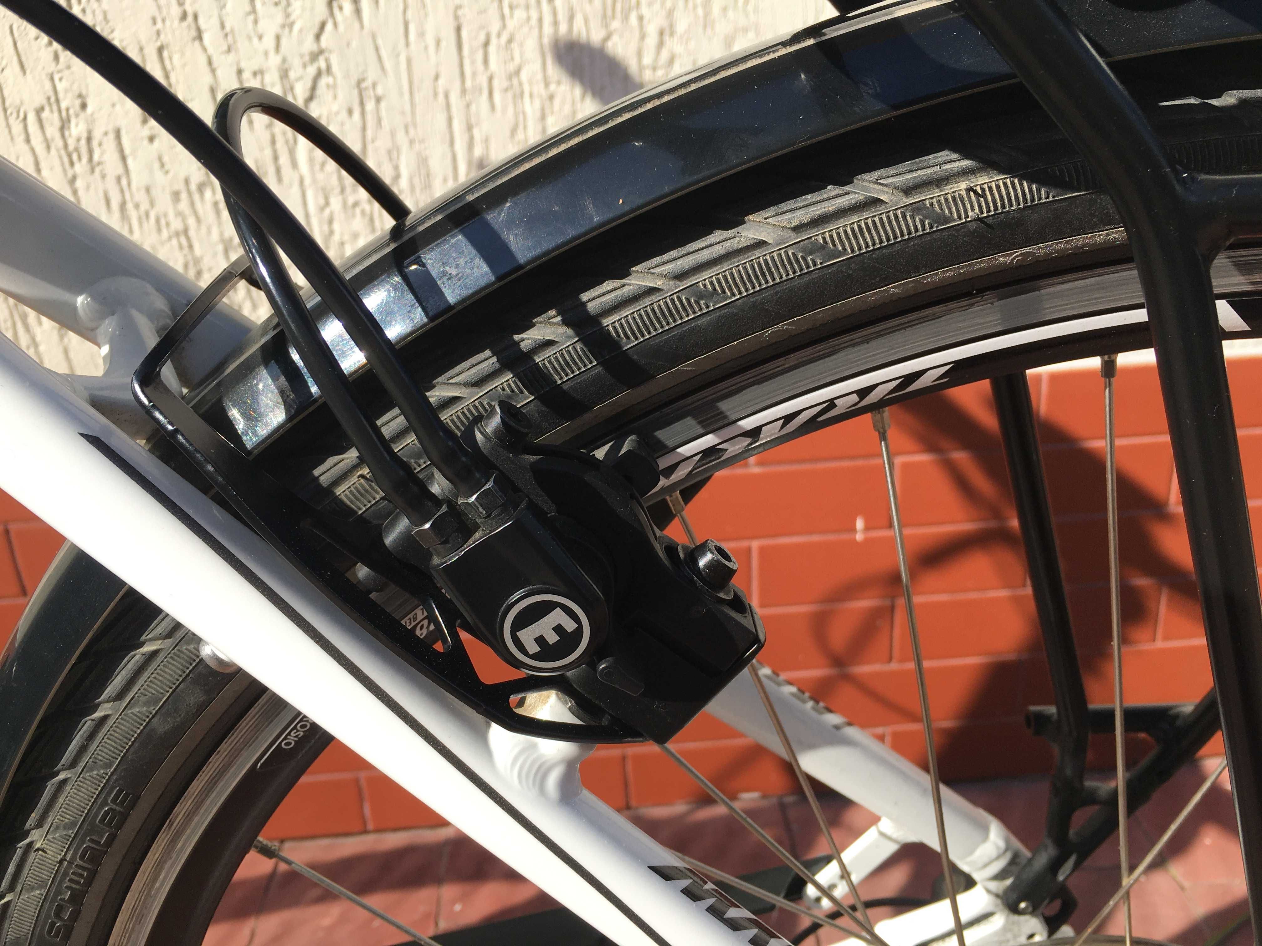 Велосипед KTM   MACINA DUAL 24 A5I